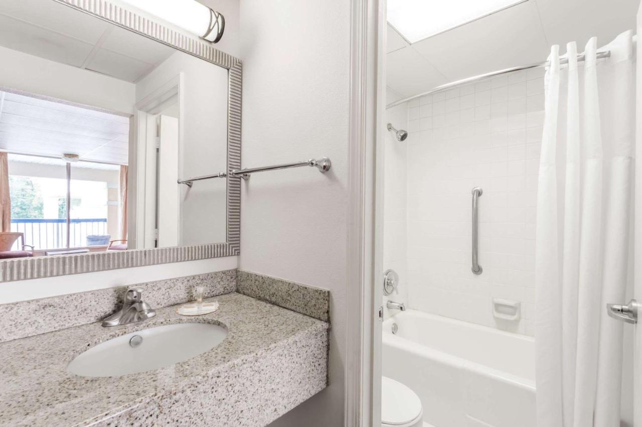 Deluxe Double Room with Two Double Beds - Non-Smoking at Days Inn by Wyndham Fredericksburg North