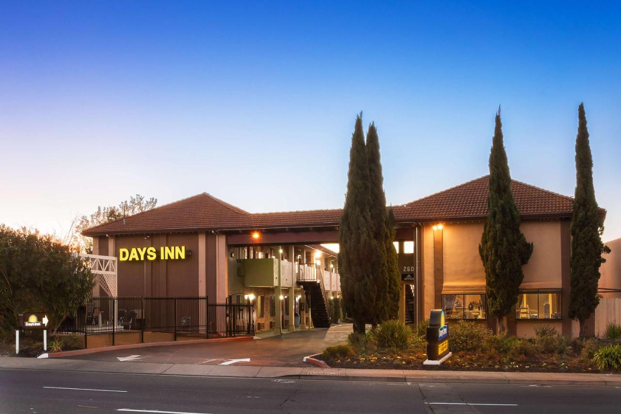 | Days Inn by Wyndham Pinole Berkeley