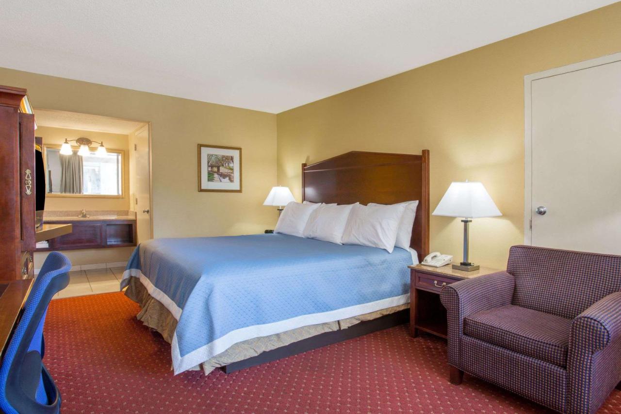 | Days Inn by Wyndham Washington DC/Gateway