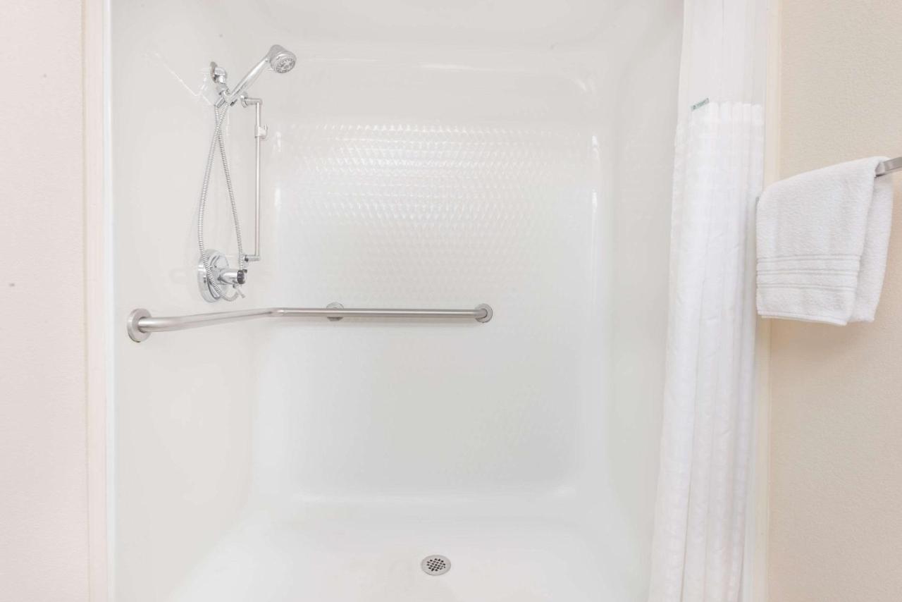 King Room - Disability Access at Days Inn by Wyndham Montgomery