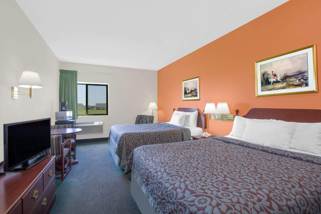 | Days Inn by Wyndham Butler