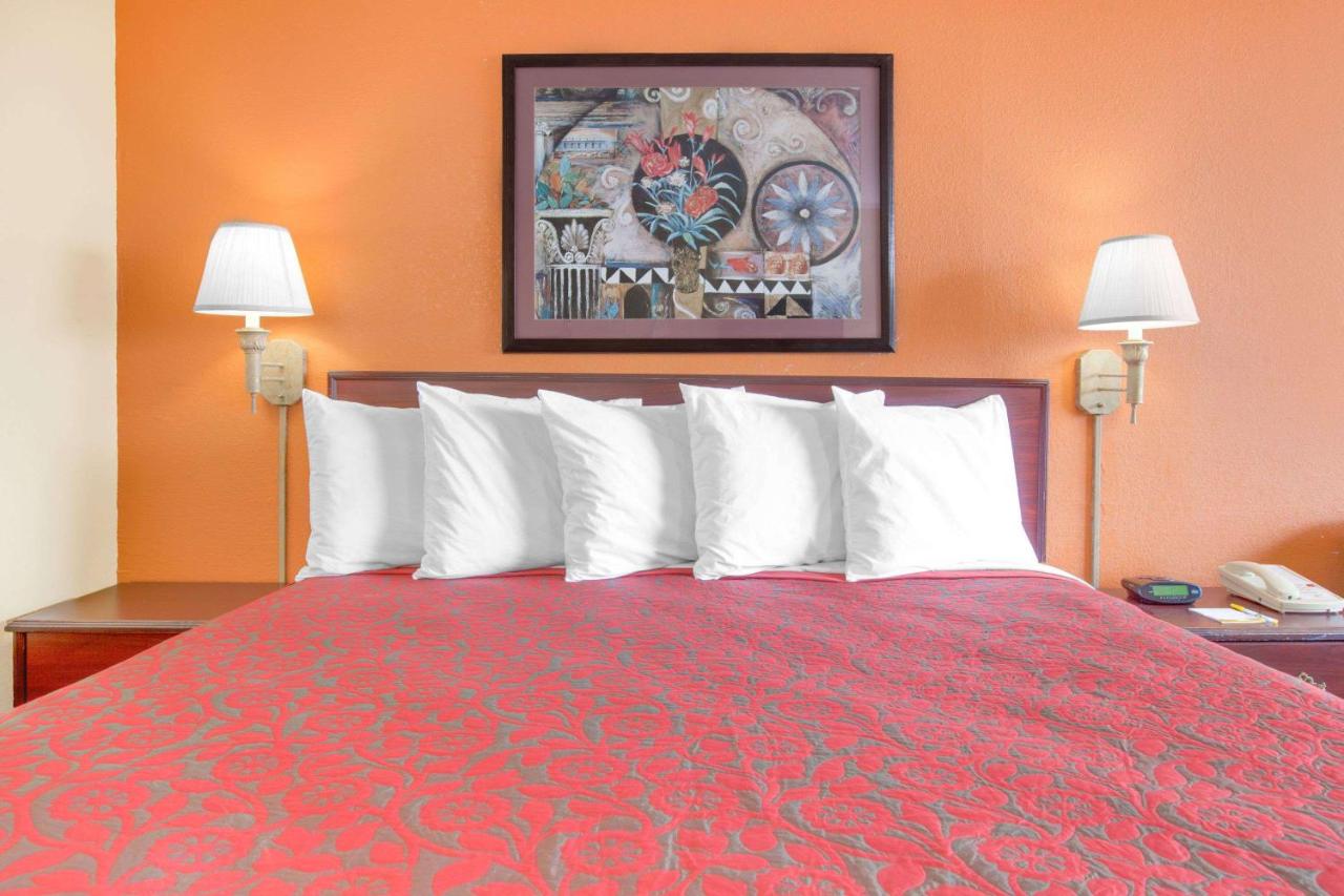 | Days Inn by Wyndham Okemah