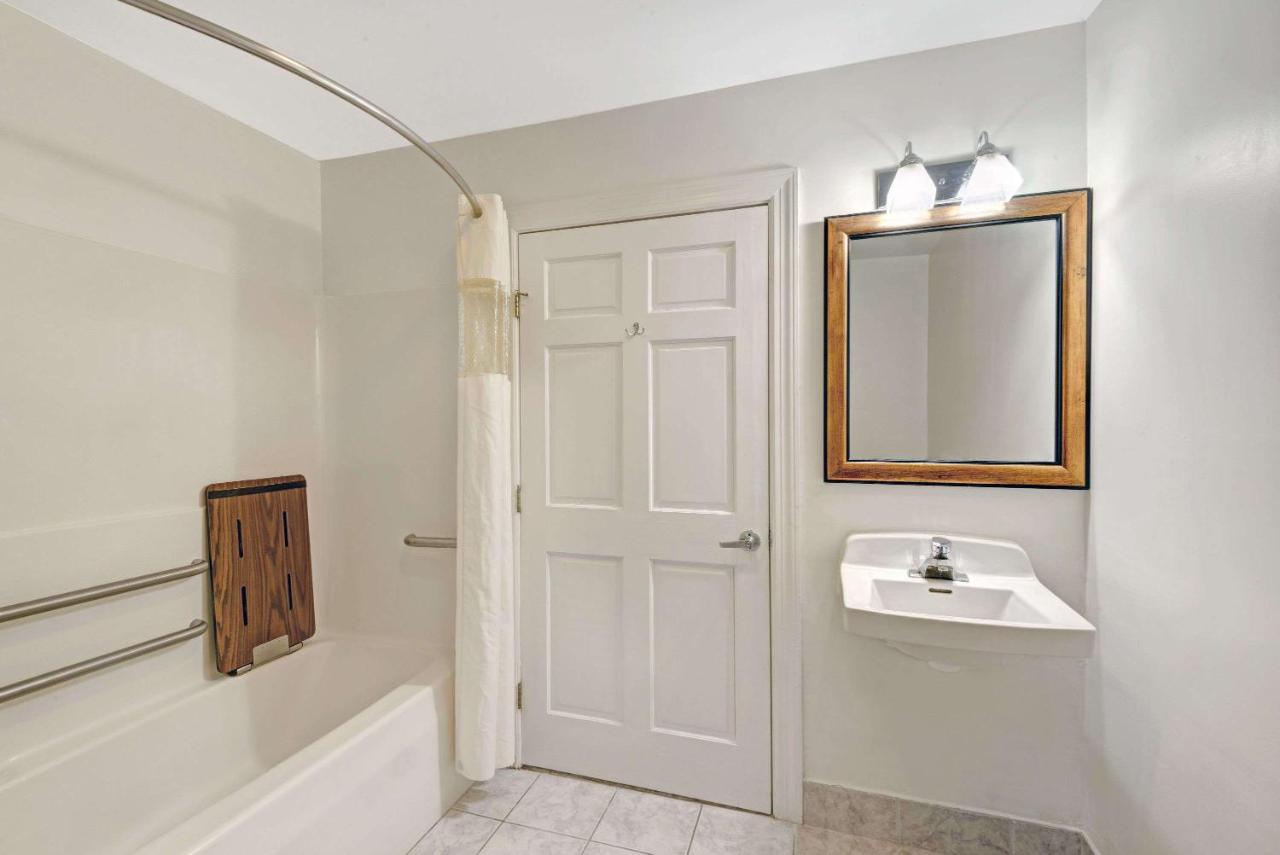  | Days Inn by Wyndham Ridgefield