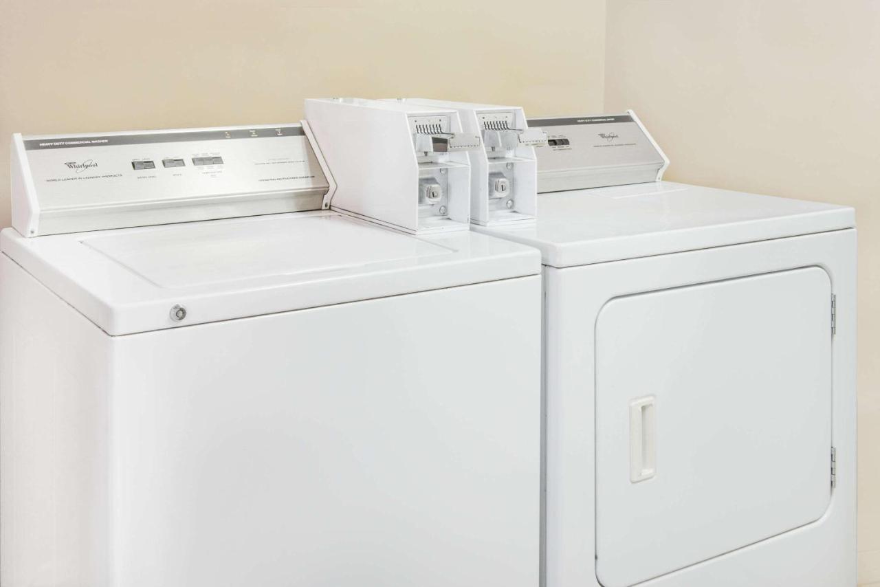 | Days Inn by Wyndham Calvert City