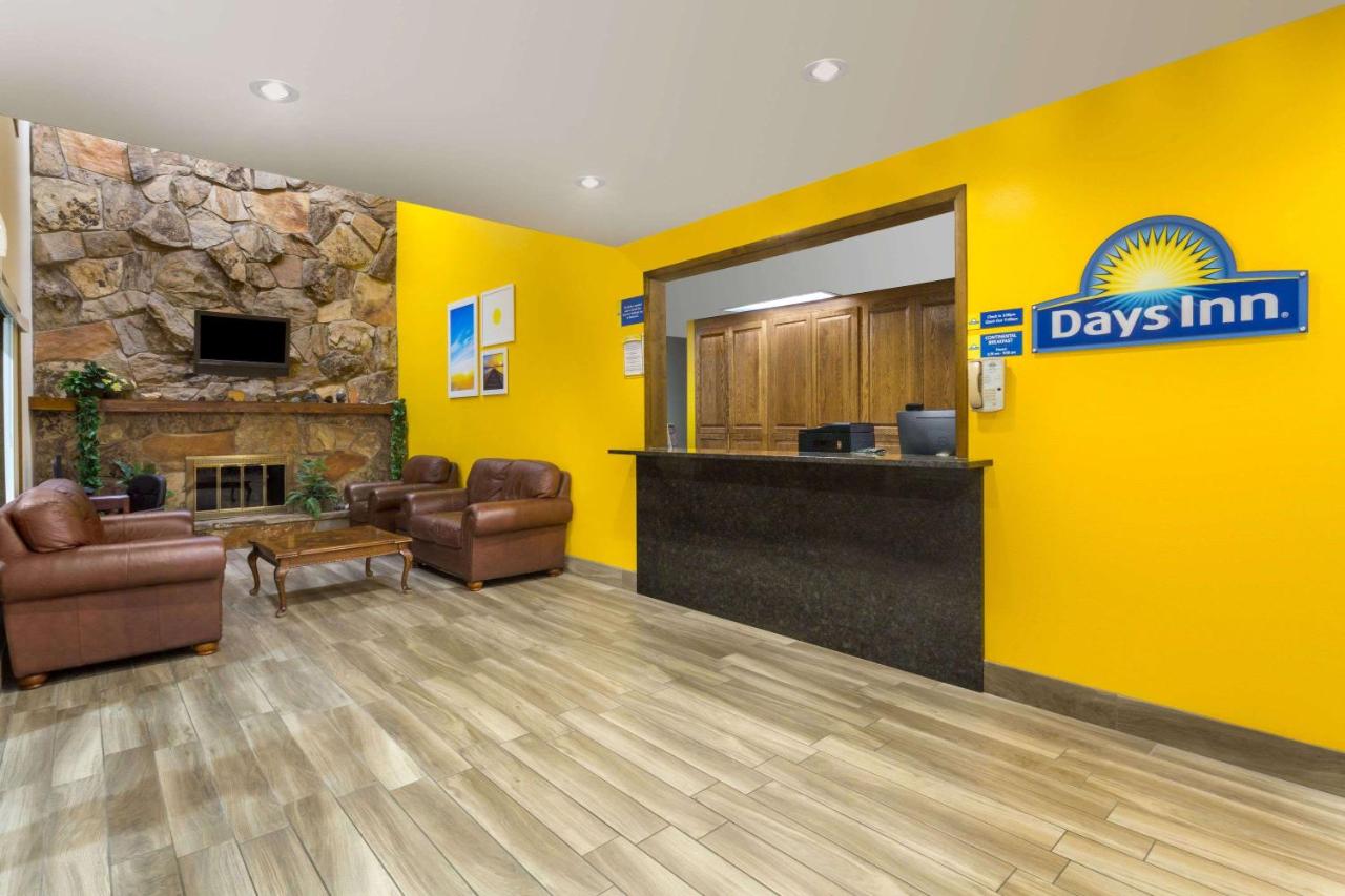 | Days Inn by Wyndham Delta