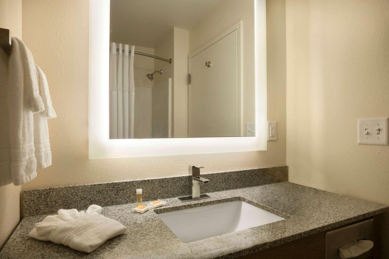 Studio King Suite - Non-Smoking at Days Inn & Suites by Wyndham Caldwell