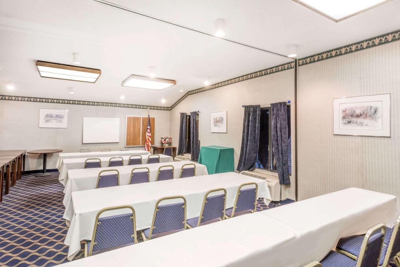 | Aderi Hotel Near Casino