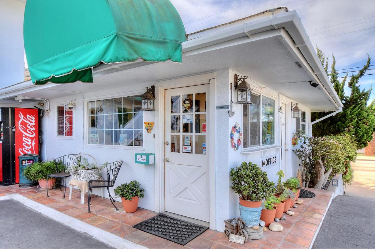 | Morro Bay Sandpiper Inn