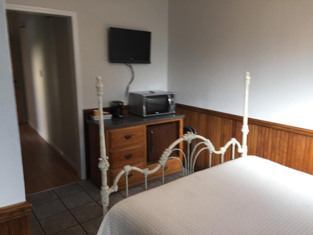  | Catalina Island Seacrest Inn
