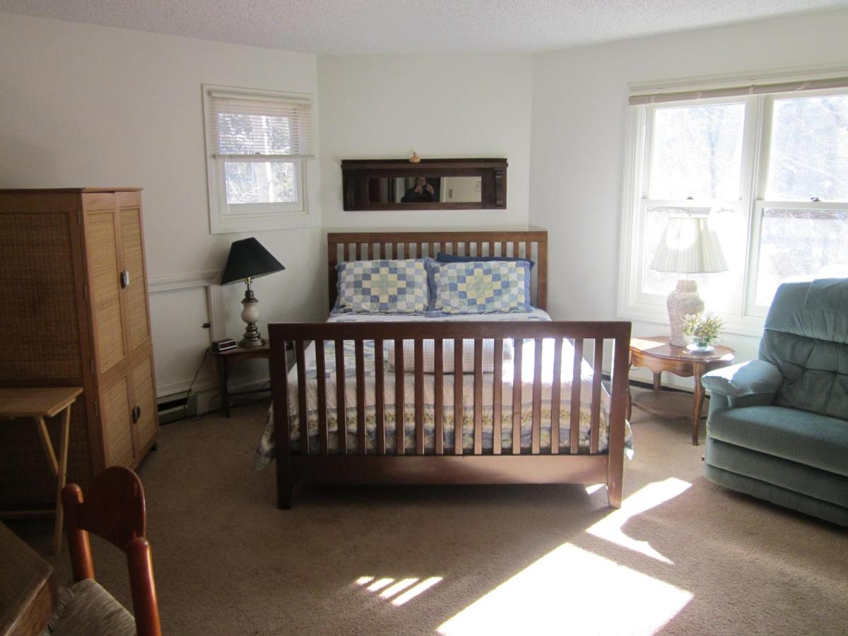 | Dodgeton Creek Inn