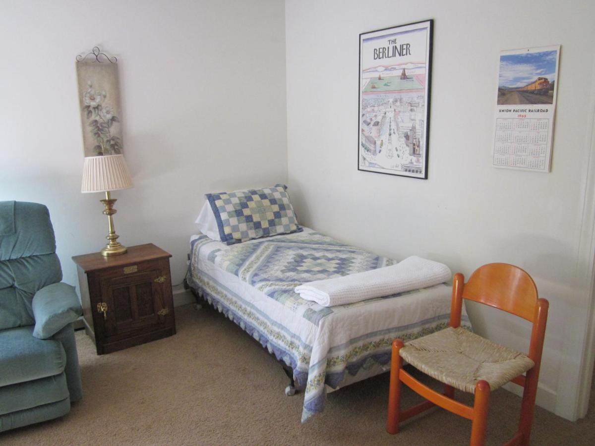 | Dodgeton Creek Inn