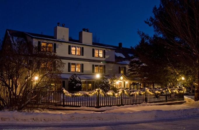 | Inn at Ellis River
