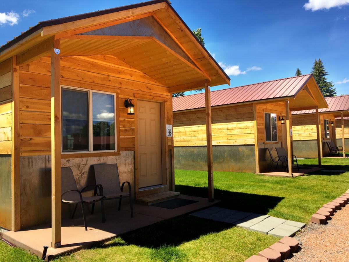| Mountain Ridge Cabins & Lodging