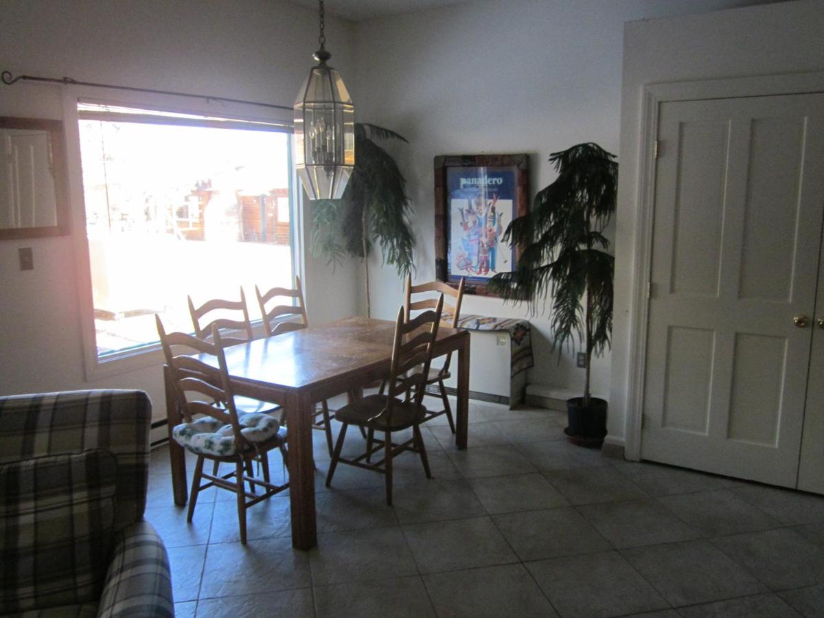 | Dodgeton Creek Inn