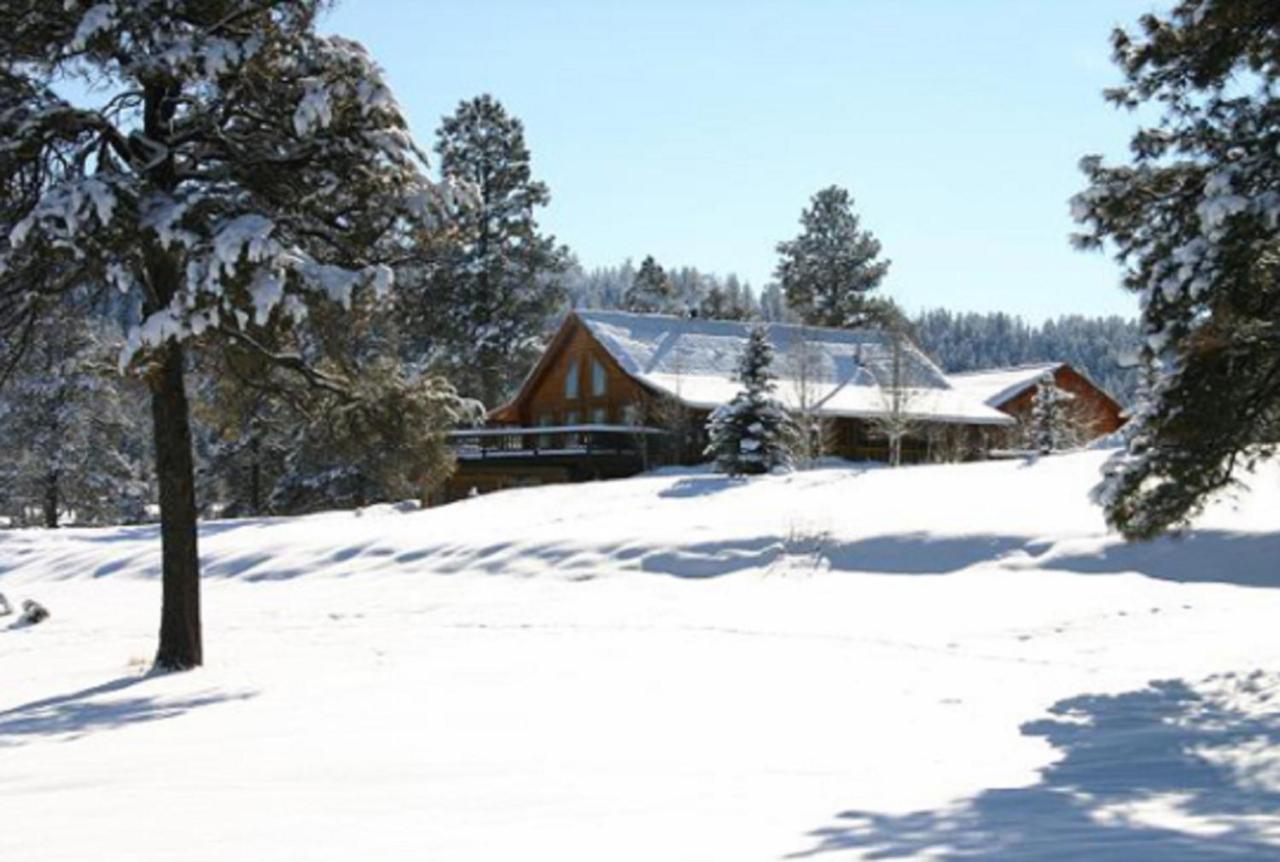 | Elkwood Manor Bed & Breakfast