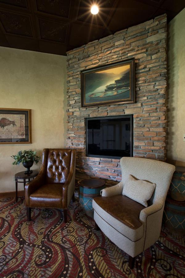  | Miles City Hotel & Suites
