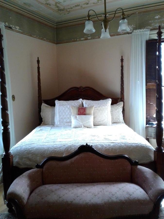| Proctor Mansion Inn