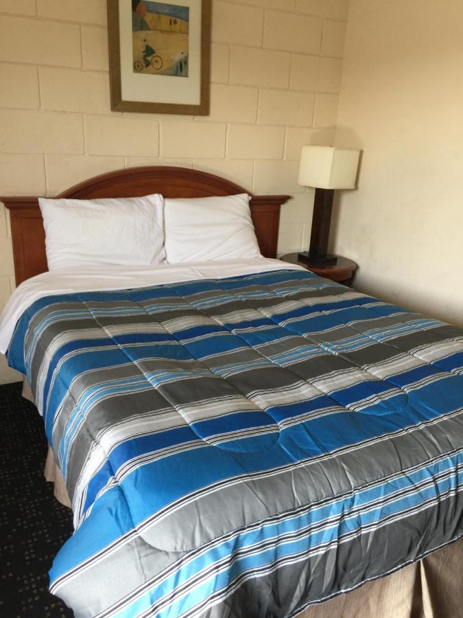 | Hope Inn
