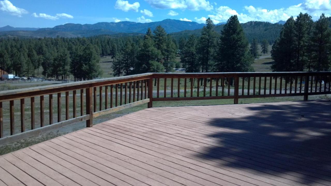 | Elkwood Manor Bed & Breakfast