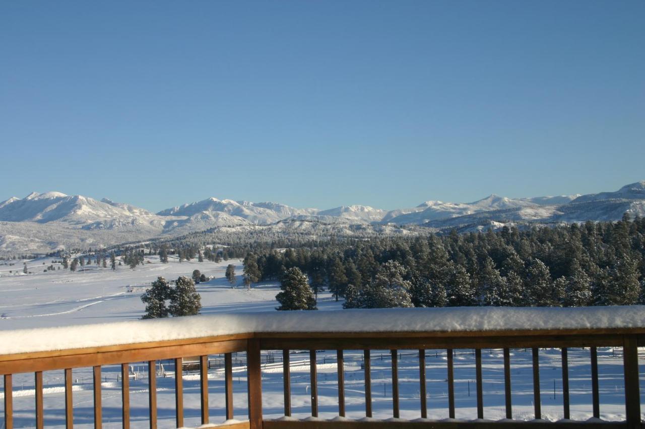 | Elkwood Manor Bed & Breakfast
