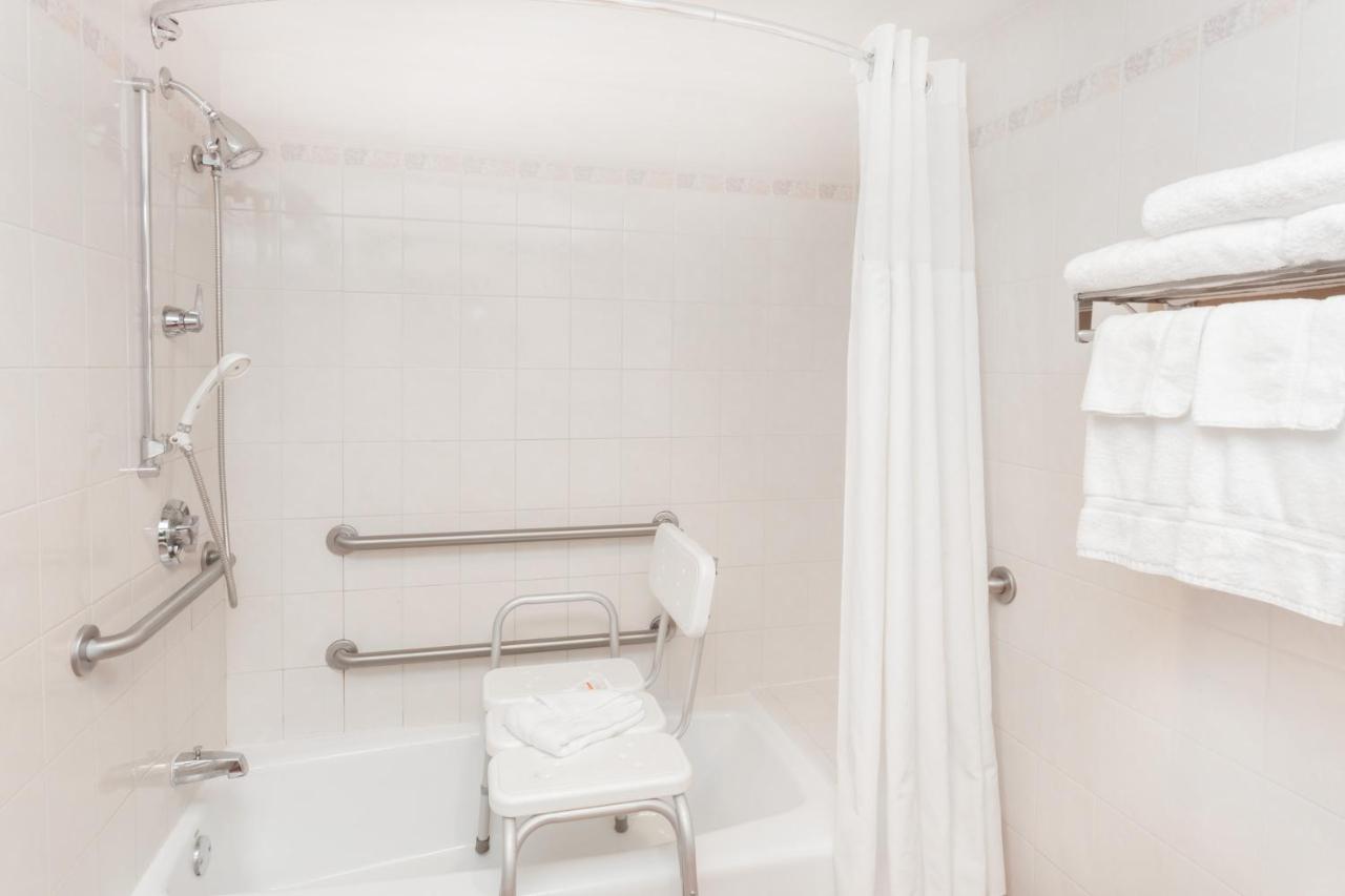  | Ramada by Wyndham Hammond Hotel & Conference Center