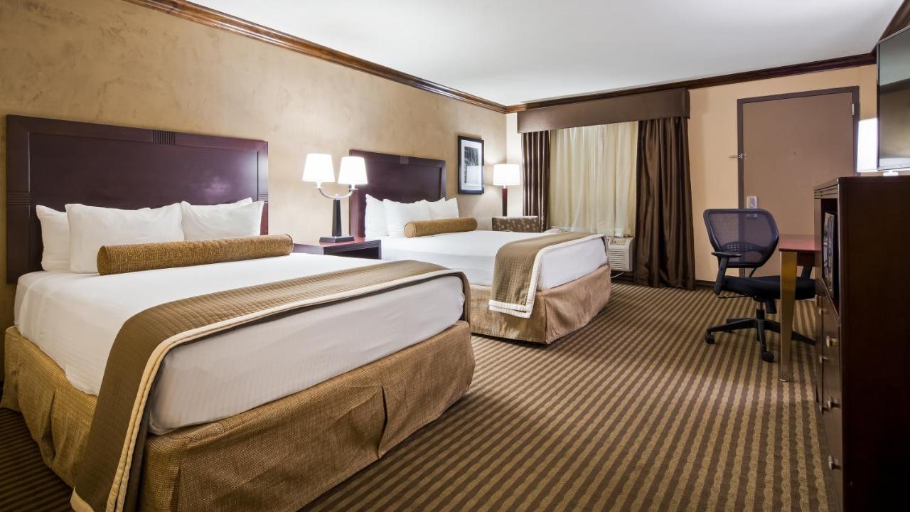  | Best Western Plus Raton Hotel