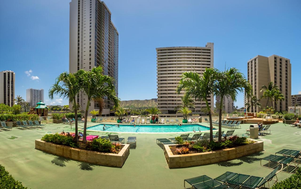  | Hawaiian Sun Holidays
