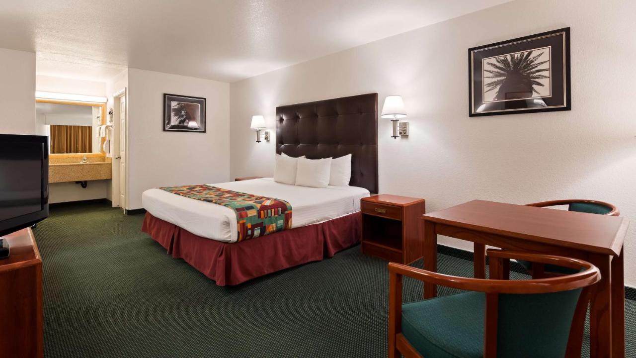 | Best Western Colorado River Inn