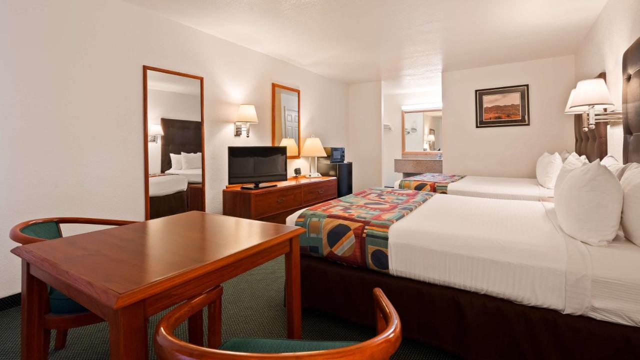 | Best Western Colorado River Inn