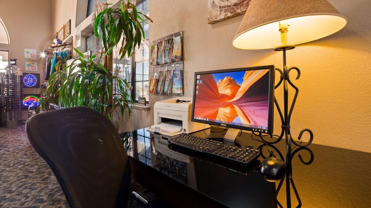 | Best Western Colorado River Inn