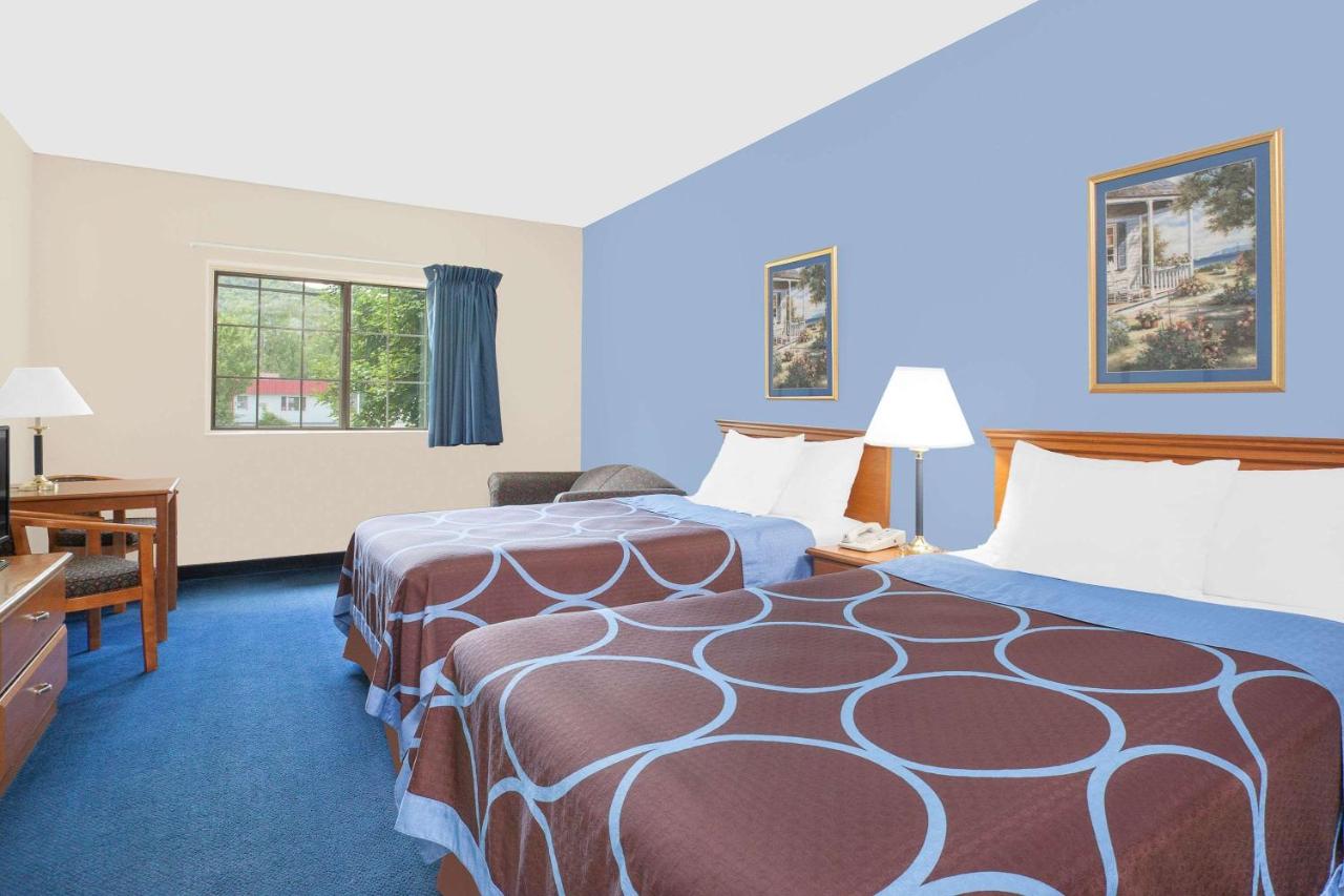 | Super 8 by Wyndham Cobleskill NY