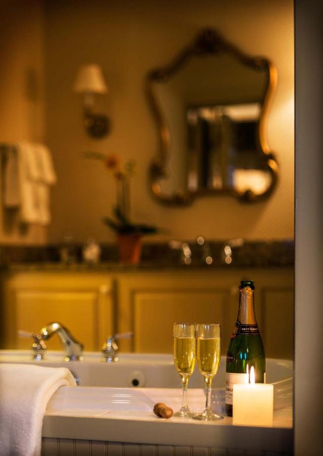 Luxury King Room at Green Mountain Inn