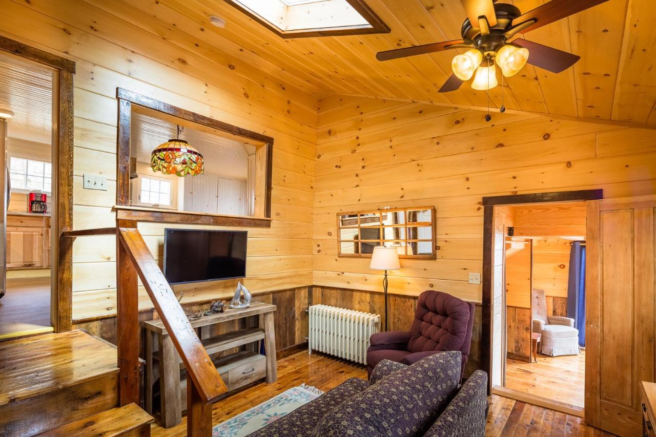 | Beach Cottage Inn