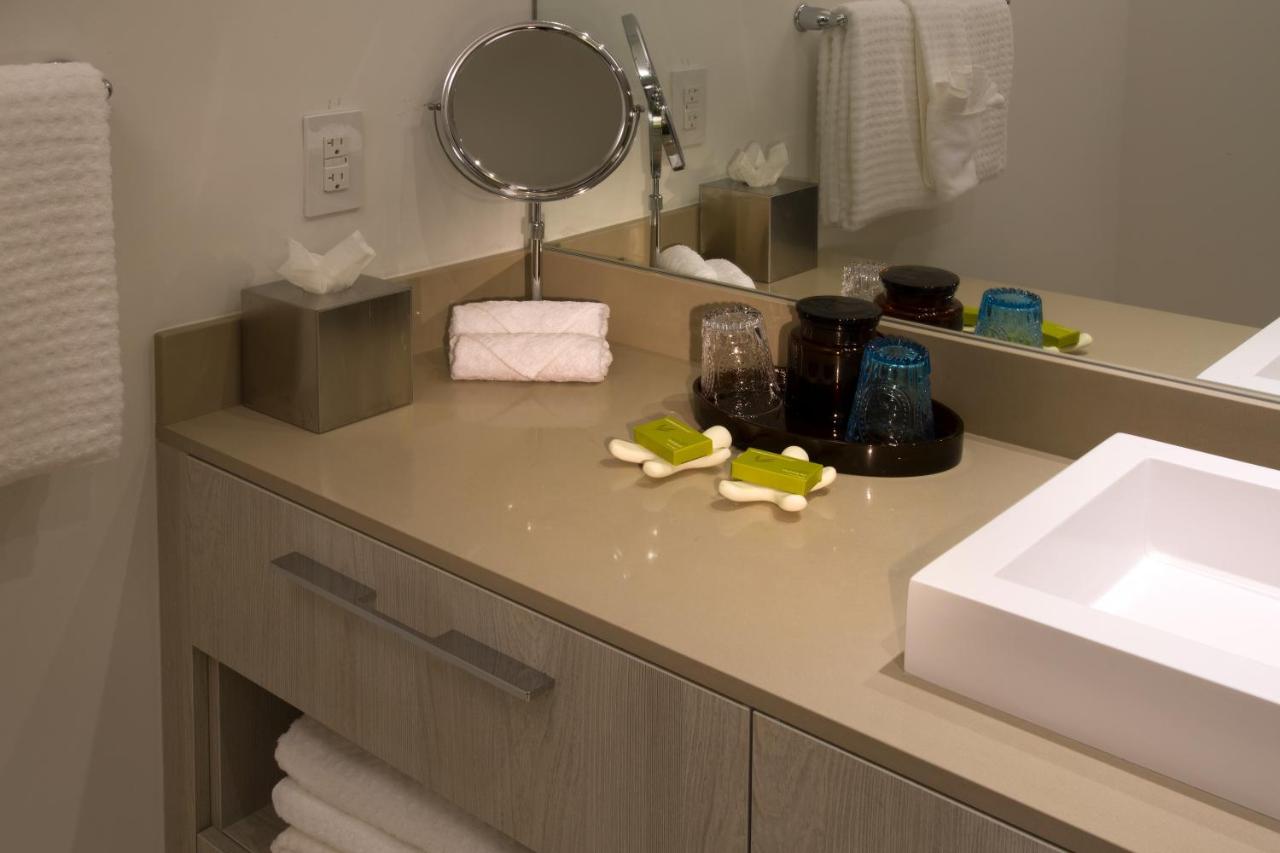 1 Bedroom Suite Partial Oceanview at Lyfe Resort & Residences