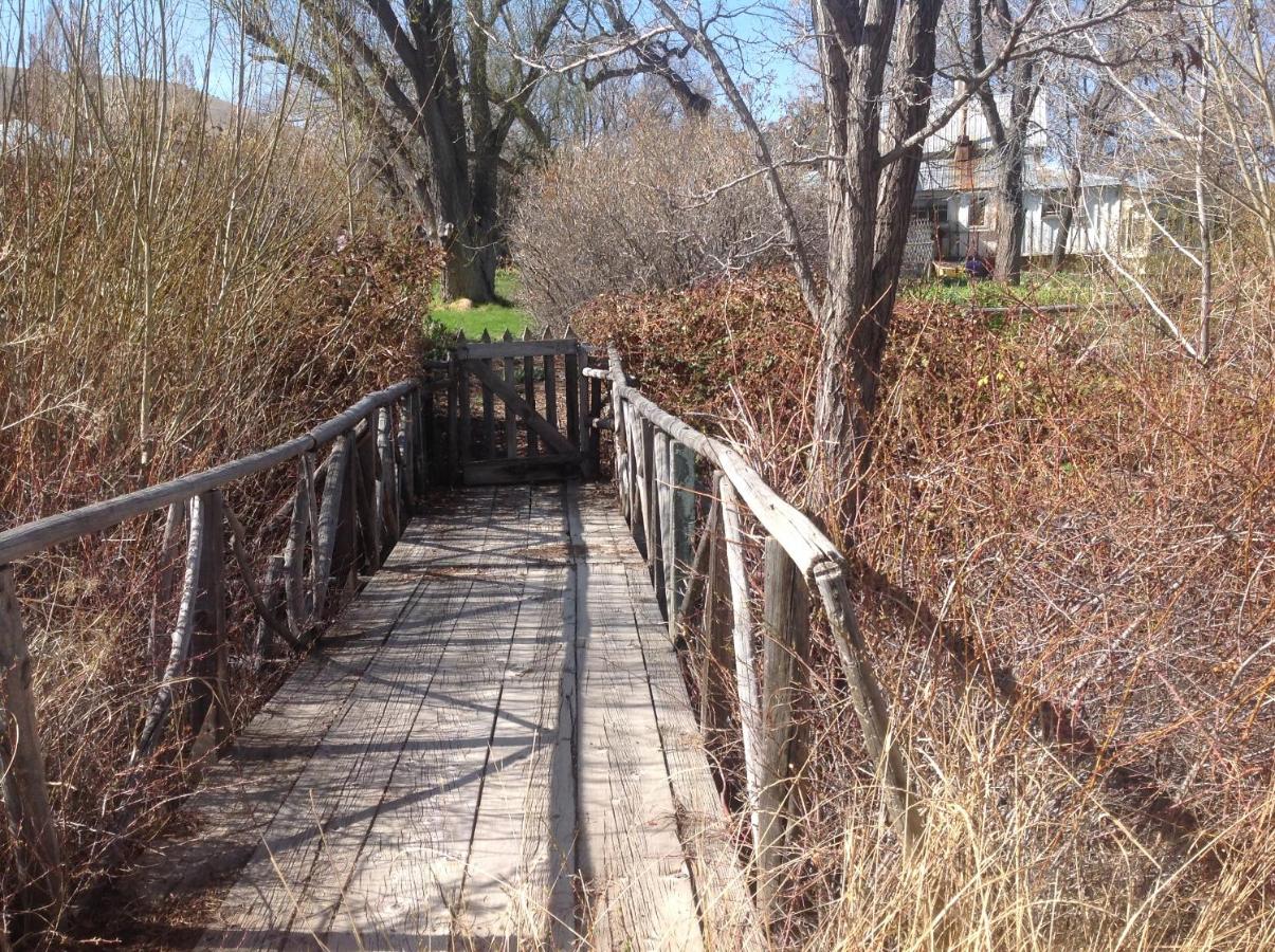 | Old Pioneer Garden Country Inn