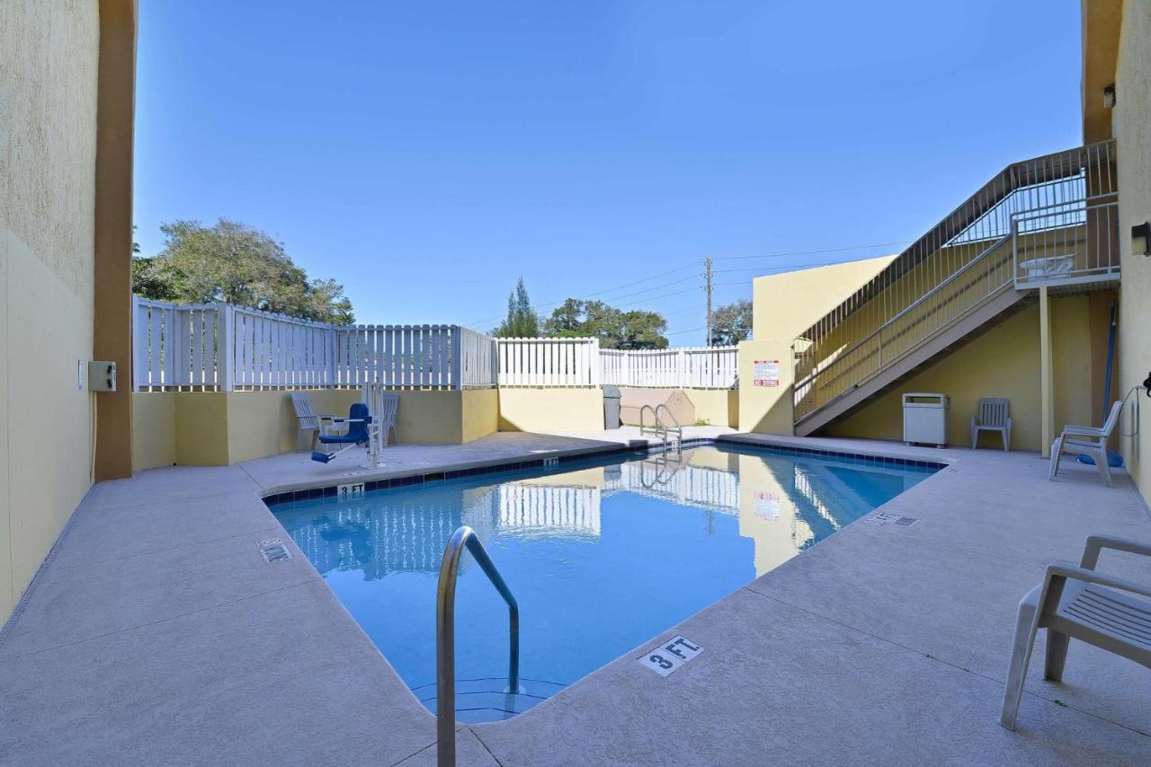 | Travel Inn Winter Haven
