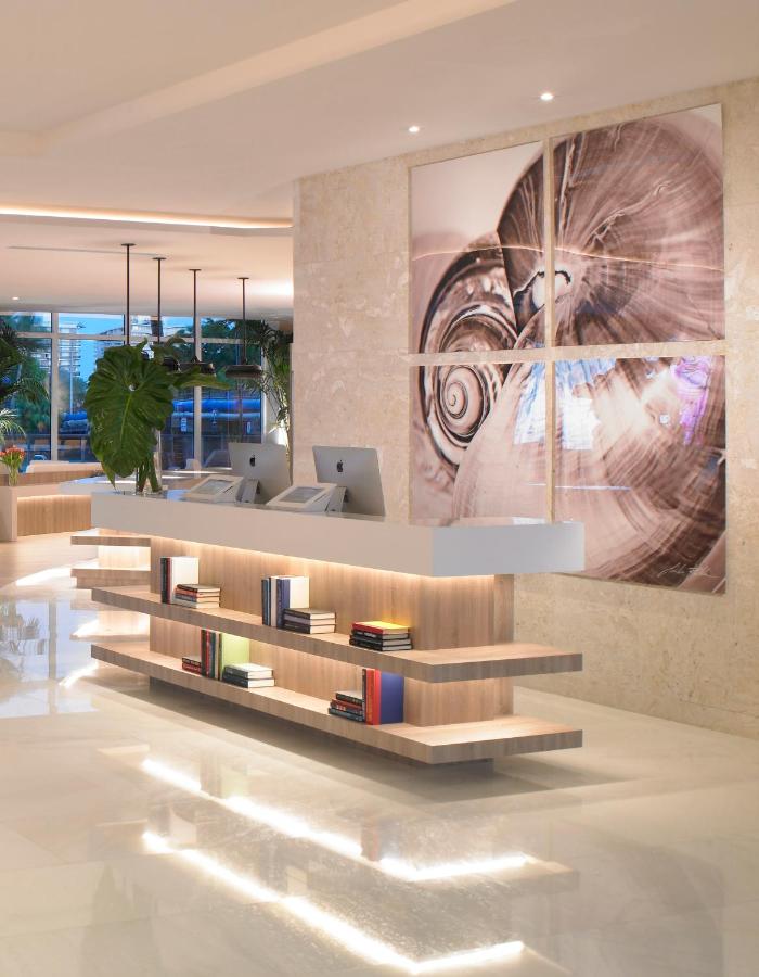 | Grand Beach Hotel Bay Harbor