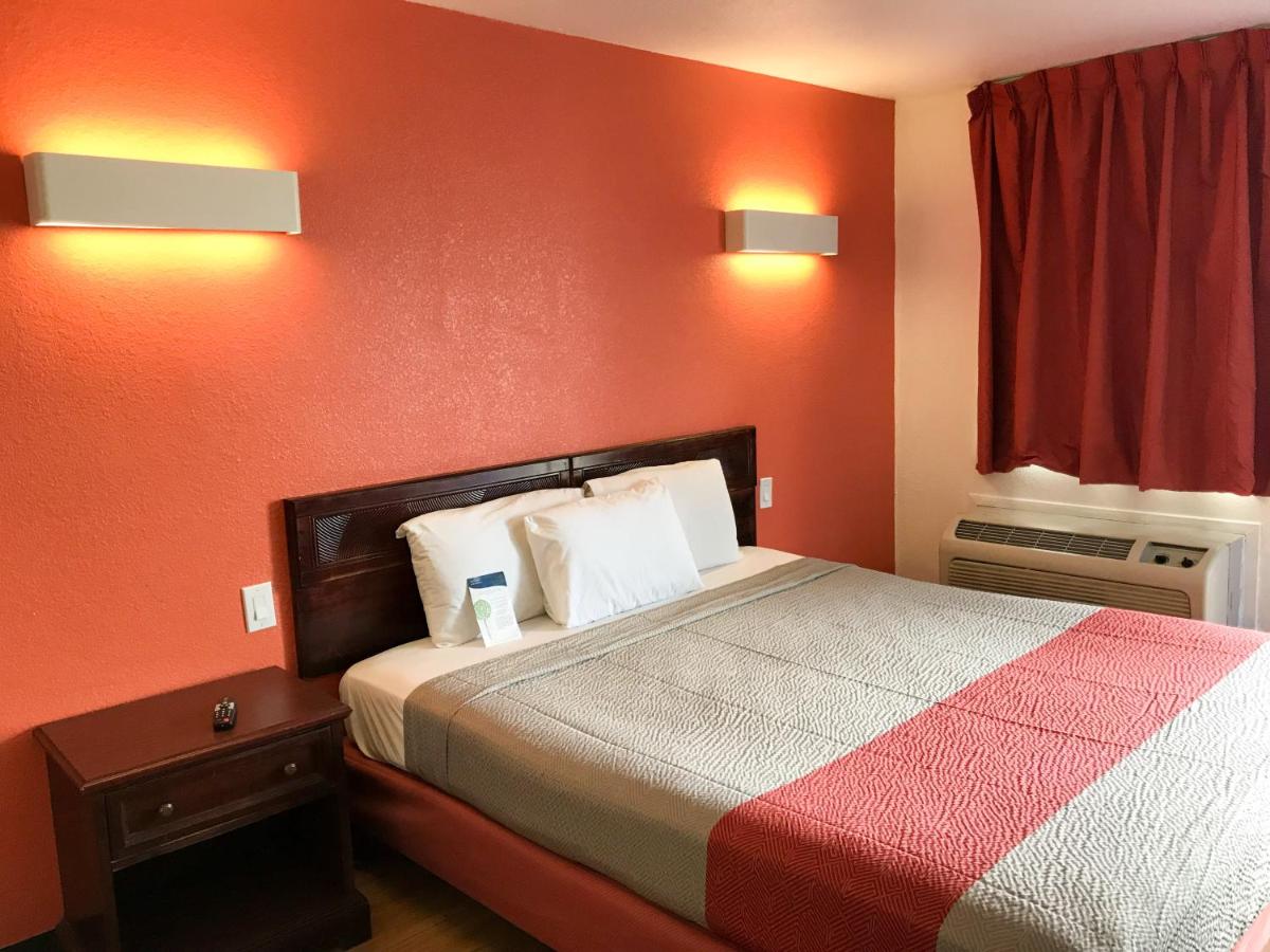 | Motel 6-Westley, CA