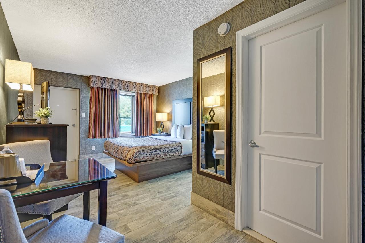 | Blue Creek Inn