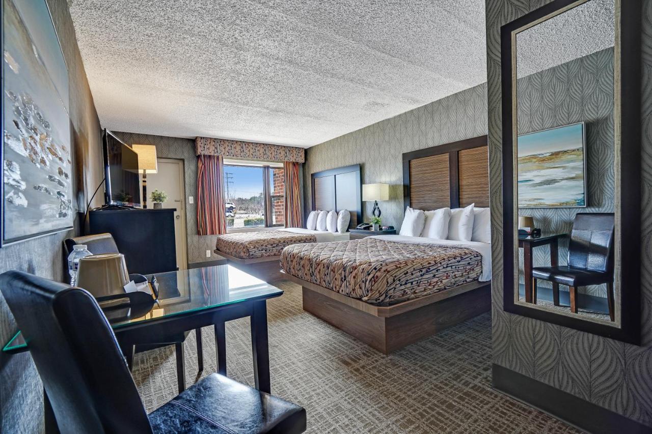 | Blue Creek Inn