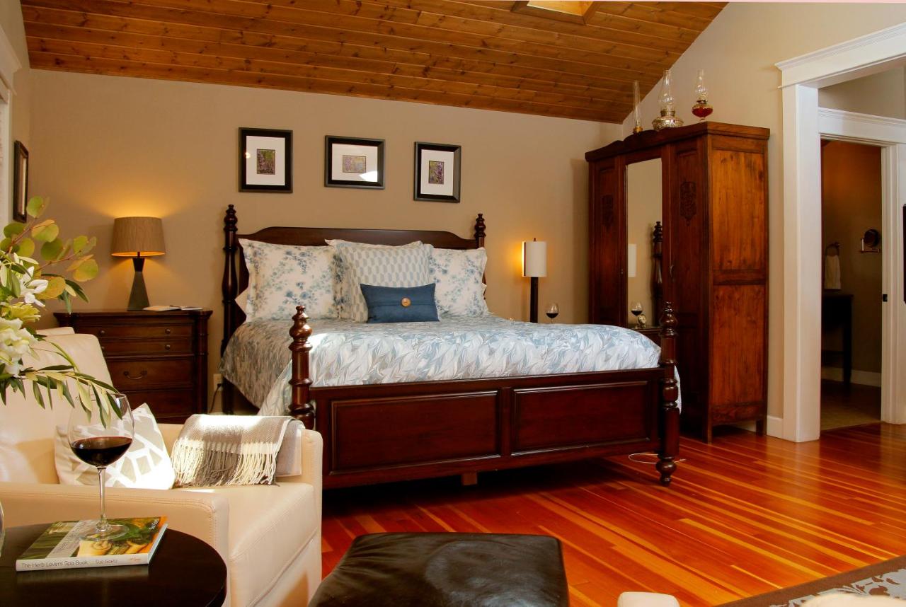 | Coho Cottages