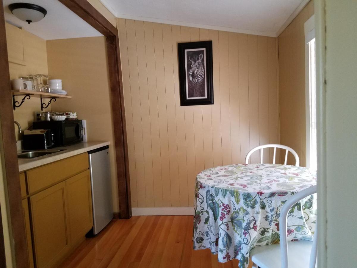 | China Creek Cottages