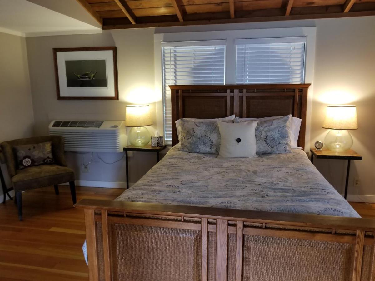 | China Creek Cottages