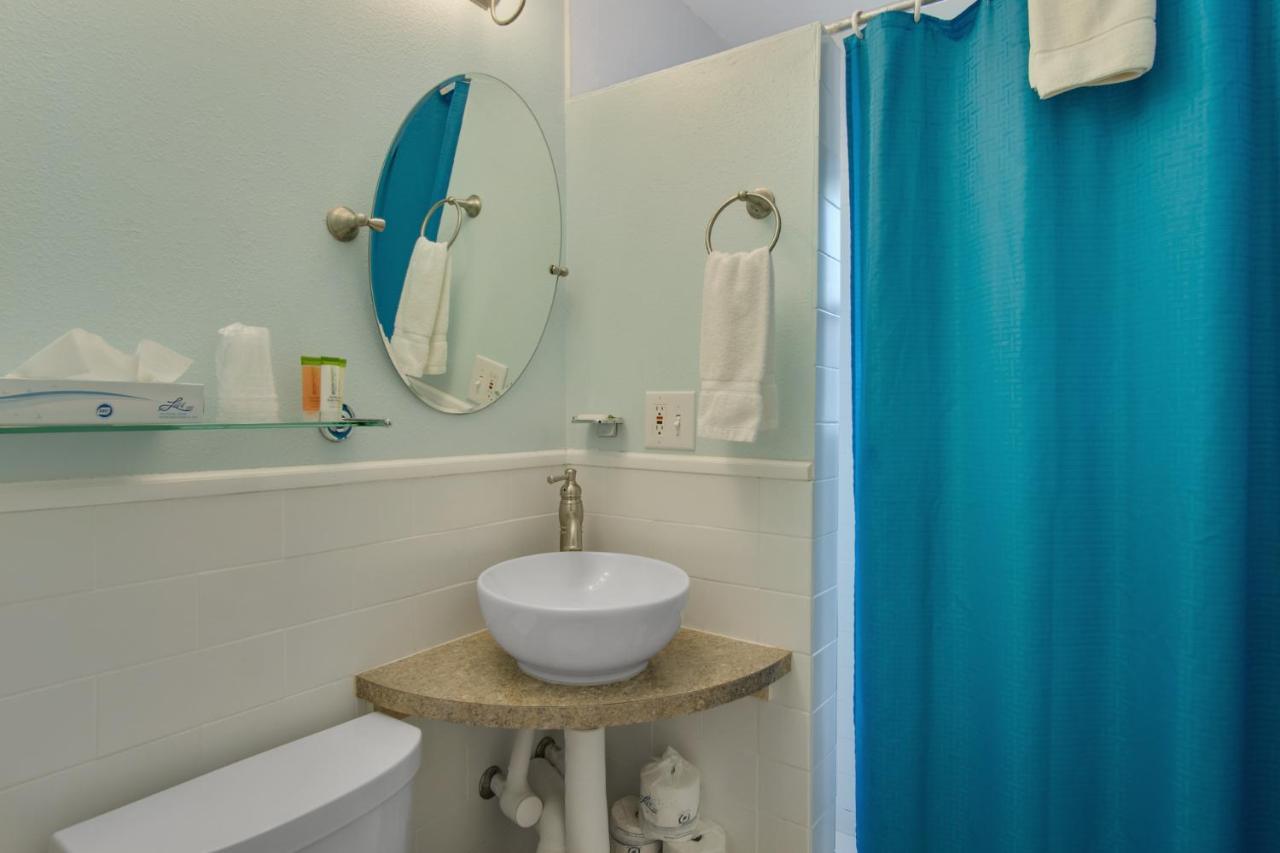 | Beach Place Guesthouses
