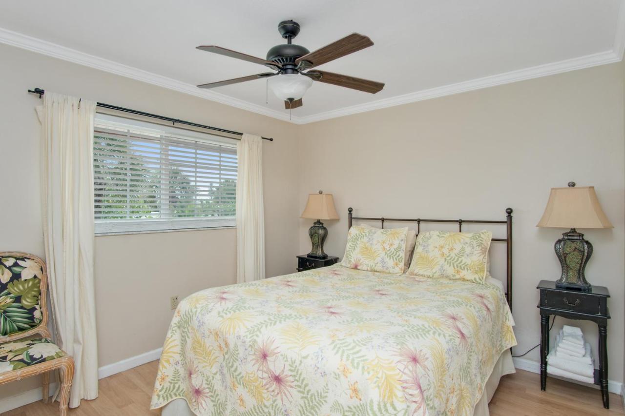  | Beach Place Guesthouses