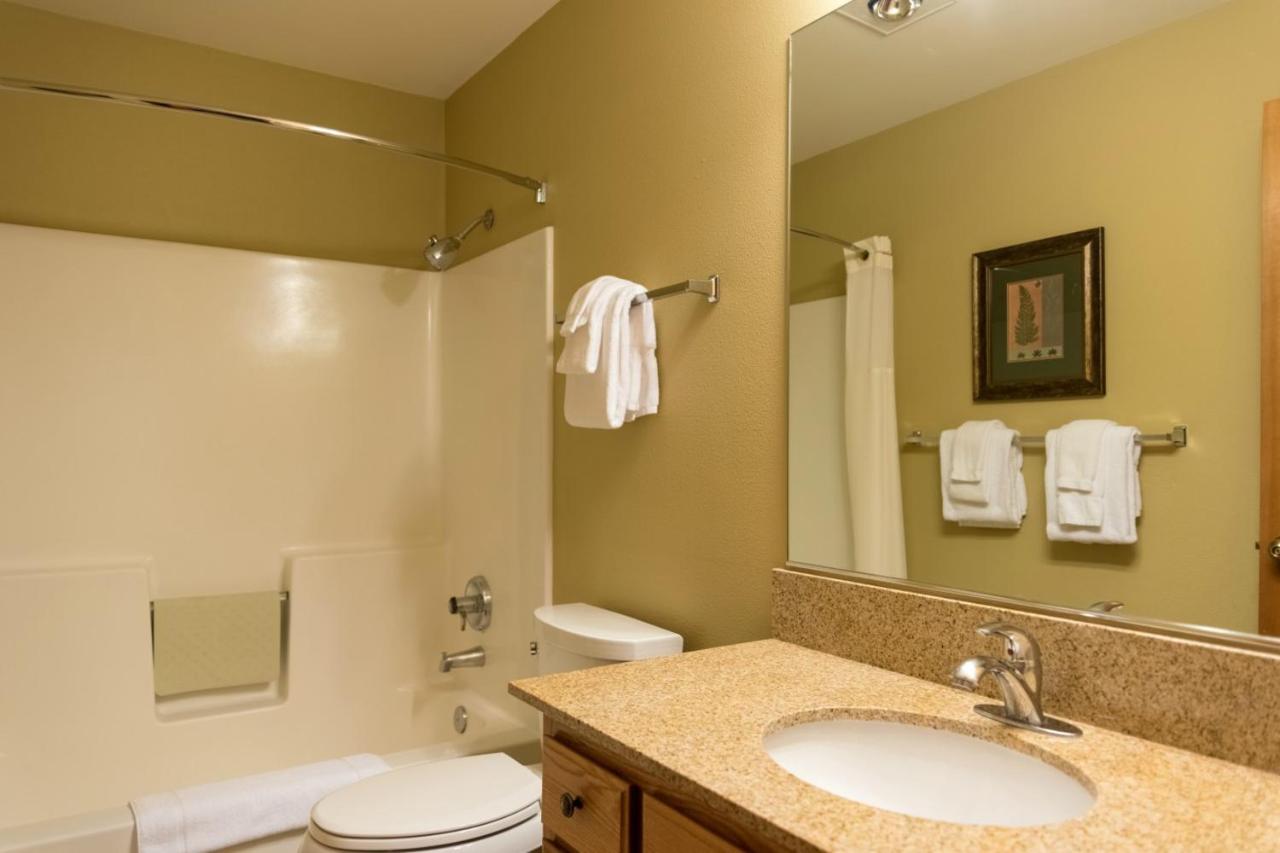  | Whispering Woods Resort, a VRI resort