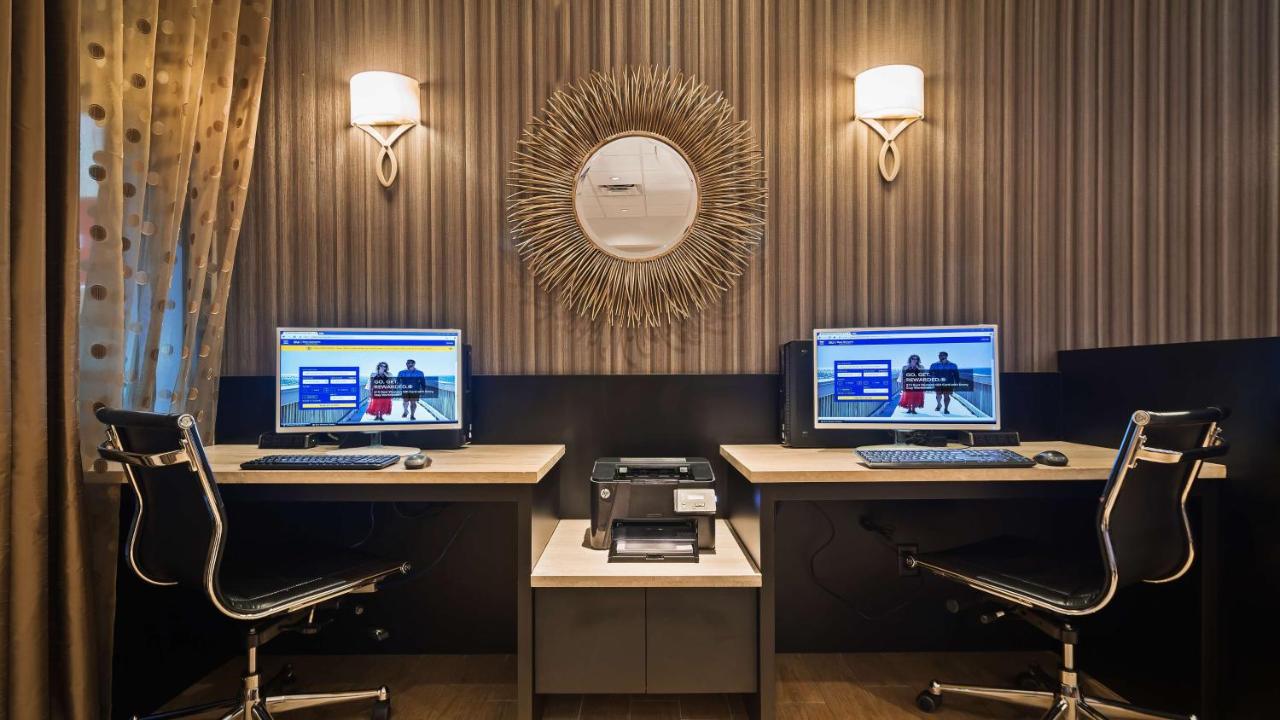  | Best Western Plus Hollywood/Aventura