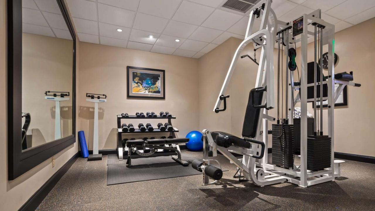  | Best Western Plus Hollywood/Aventura