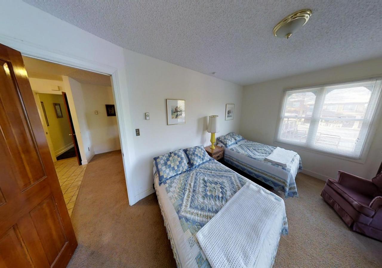 | Dodgeton Creek Inn