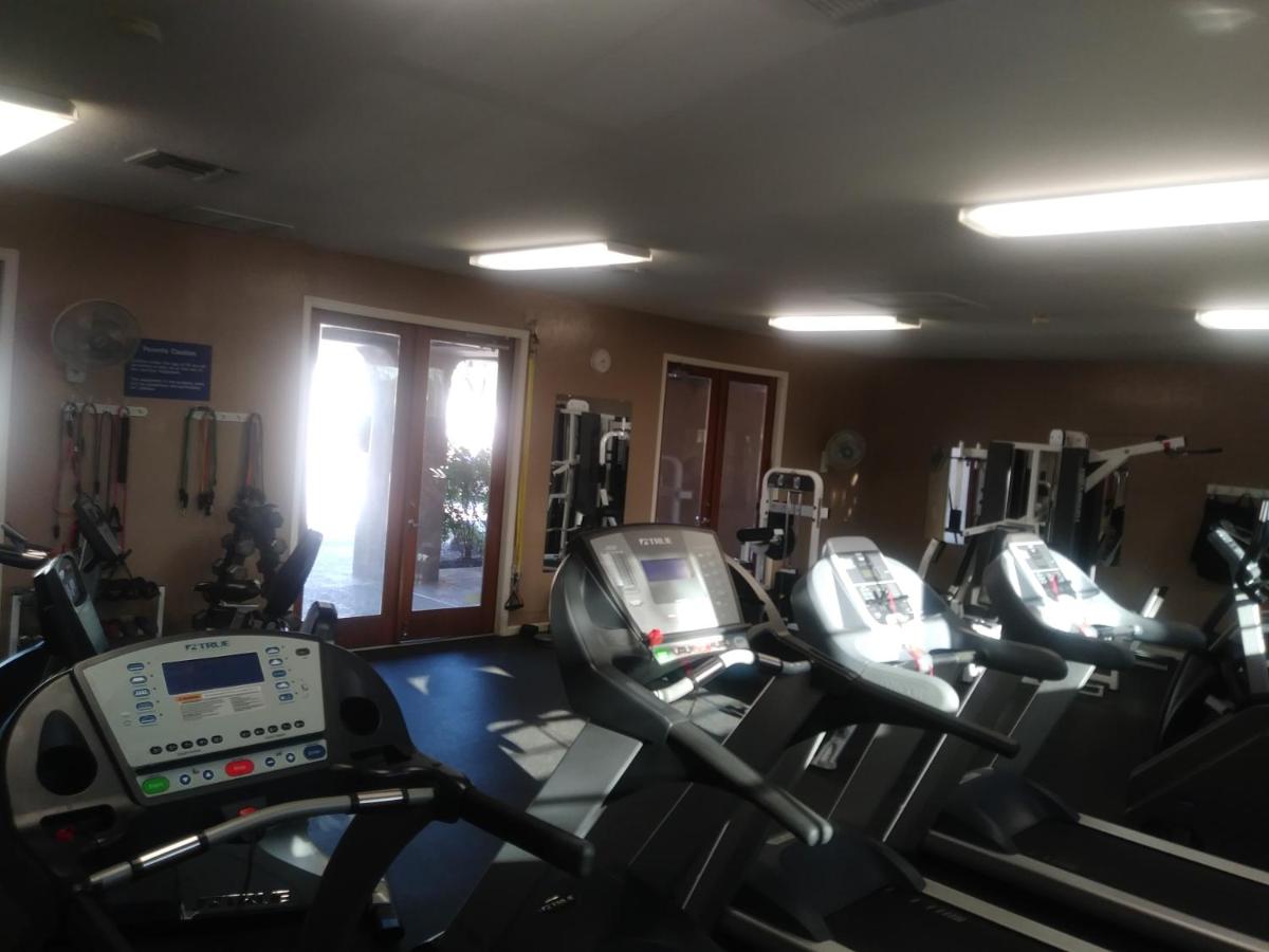 Apartment with Mountain View at Casitas at Sabino Springs